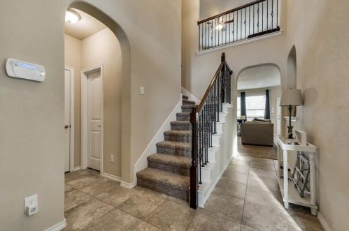 2833 Saddle Creek Dr, Fort Worth TX  76177 exterior