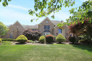 6 Raspberry Trl, Warren, NJ 07059-7053