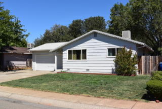 2548 Saturn Skwy, Redding, CA 96002-2812