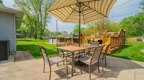 2525 Drexel Dr, Hobart IN 46342-3528 exterior