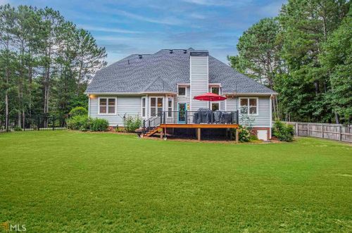1150 Oconee Crossing Cir, Bogart, GA 30622-5949