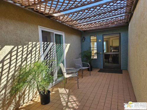6947 Camino Degrazia, San Diego, CA 92111-7804