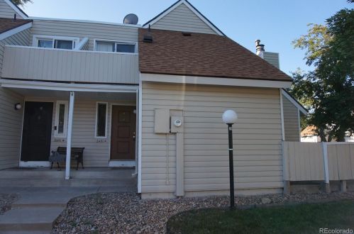 2451 Xanadu Way, Denver CO  80014-7000 exterior
