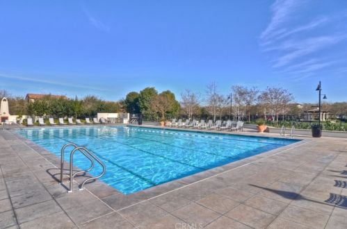 16 Dreamlight, Irvine CA  92603-4258 exterior