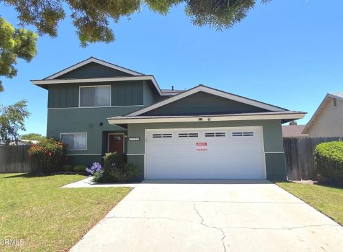 1420 Crest Ct, Oxnard, CA 93035-2326