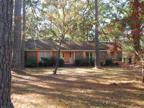 3704 Quail Hollow Rd, Albany, GA 31721-2810