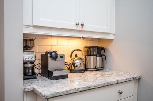 1705 Whitfield Parc Cir, Smyrna GA 30080-2204 exterior