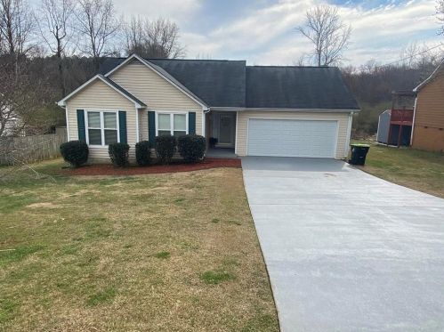 6229 Amberly Rd, Rex GA 30273-1233 exterior