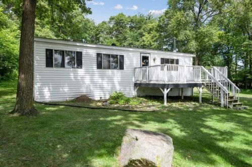 15033 Barton Ave, Monticello, MN 55362-6237