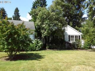 6644 Pine Creek Way, Portland, OR 97267-1934