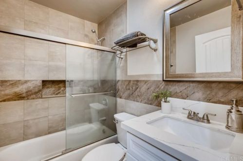 290 Gannet Dr, Vista CA  92083-3011 exterior
