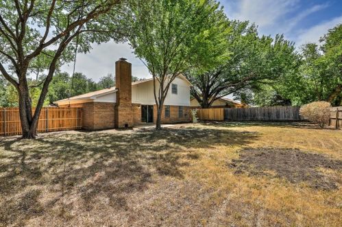 1829 Spruce Ln, Fort Worth TX  76126-3909 exterior