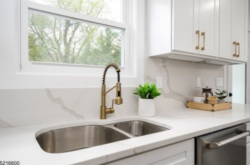 54 Elm St, Montclair NJ  07042-3234 exterior
