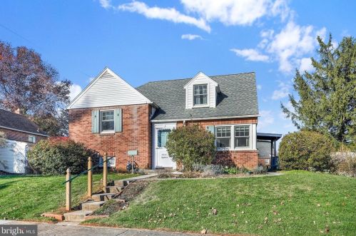 718 May St, York, PA 17404-2418