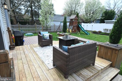 119 Ardmore Ave, Haddonfield NJ 08033-1427 exterior