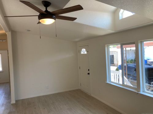 1430 Lexington Ave, El Cajon, CA 92019-1978