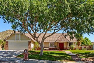 5445 Circle View Dr, Riverside, CA 92505-3115