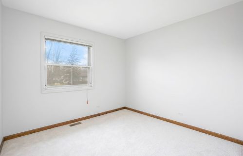 152 Larchmont Way, Lemont IL  60440-2669 exterior