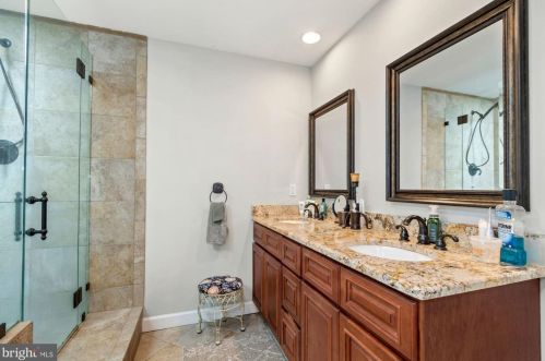 13105 Princeville Ct, Silver Spring MD 20904-3587 exterior