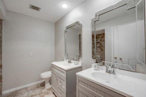 2129 Richbrook Dr, Garland TX 75044-7121 exterior