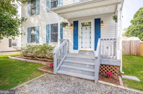 5552 Gloucester St, Churchton, MD 20733-9771