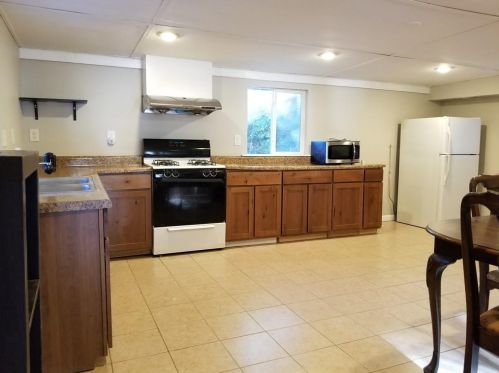 3228 Colquitt Dr, Atlanta GA  exterior