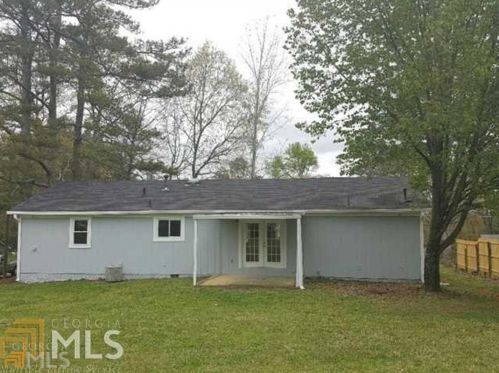 8281 Red Bud Dr, Villa Rica, GA 30180-3178