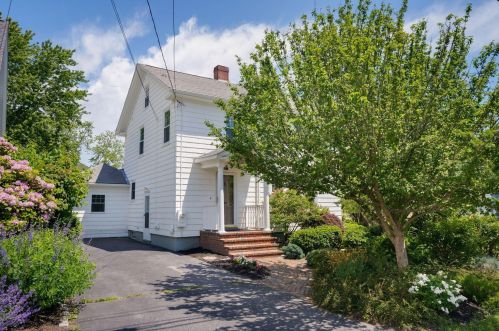 45 Wellington Rd, Portland, ME 04103-3441