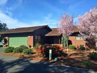 14162 Reservation Rd, Salinas, CA 93908-9211