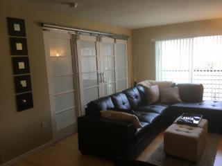 1032 Clarkson St, Denver CO  80218-2758 exterior