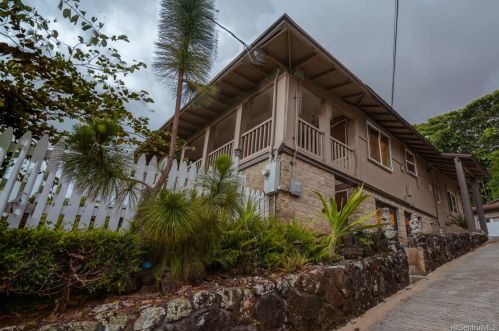 47240 Iuiu St, Kaneohe, HI 96744-4707