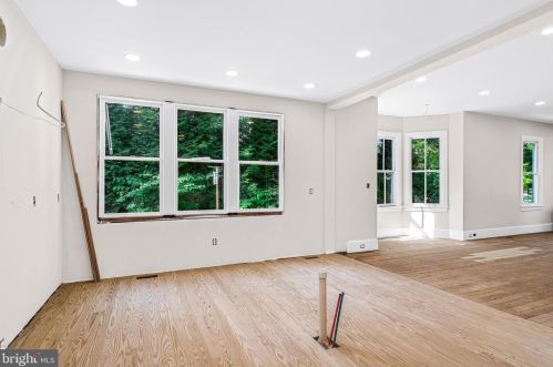 115 Washington Ave, Tavistock NJ  08033-3320 exterior