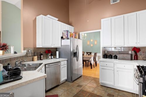 556 Goldfinch Way, Stockbridge GA  30281-9027 exterior