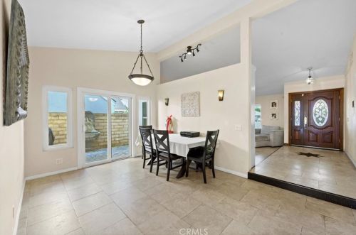 48 Carver, Irvine CA  92620-3319 exterior