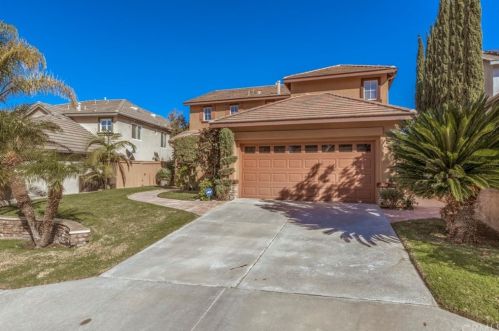 8759 Running Springs Dr, Anaheim CA  92808-1657 exterior