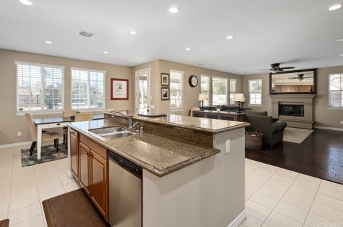 16093 Sierra Heights Dr, Riverside CA  92503-8449 exterior