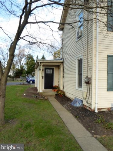 3840 Nottingham Way, Trenton NJ  08690-3804 exterior