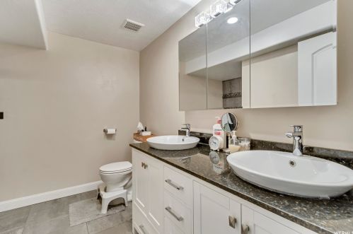 2753 4200, Ogden UT 84414-1112 exterior