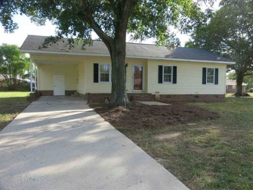 212 Skyland Dr, Belton, SC 29627-1637