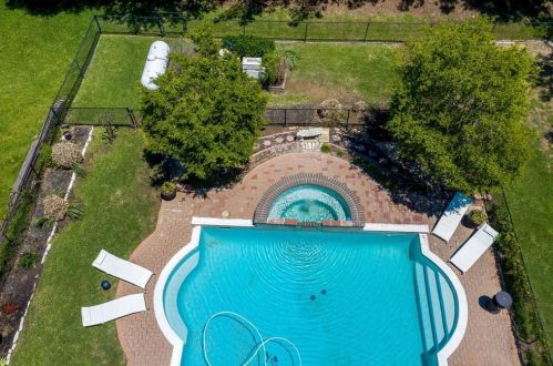 1120 Wishing Wl Ct, Cedar Hill TX 75104-8255 exterior