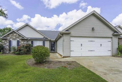 384 Split Oak Ln, Inman, SC 29349-9214
