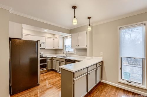 701 Downing St, Denver CO 80218-3428 exterior