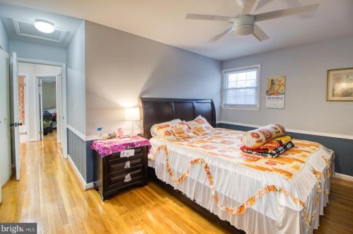 1008 Robroy Dr, Silver Spring MD exterior