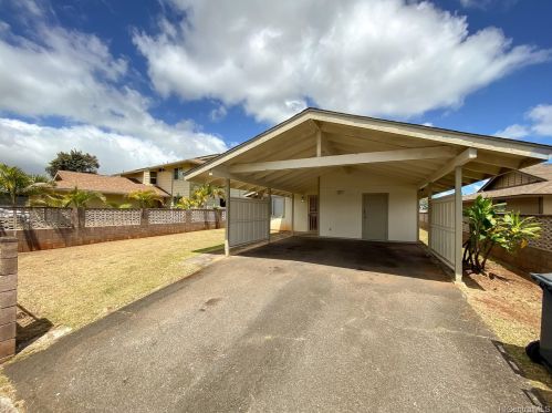 95-943 Makaunulau St, Mililani, HI 96789