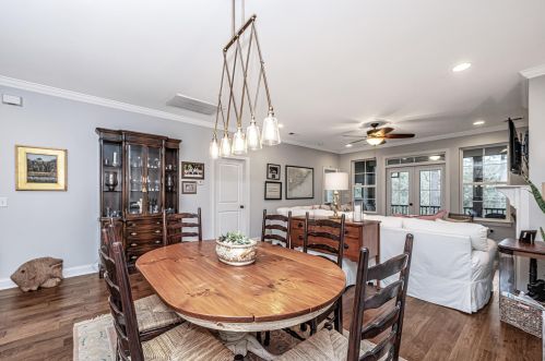 261 Slipper Shell Ct, Mount Pleasant SC  29464-6724 exterior