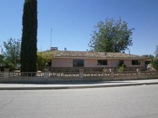445 Milo Ave, Buttonwillow, CA 93206-9708