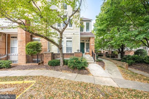 11316 Sundial Ct, Herndon, VA 20194-2023