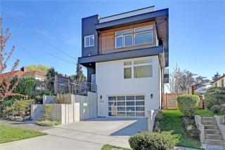 3935 Southern St, Seattle, WA 98136-2341
