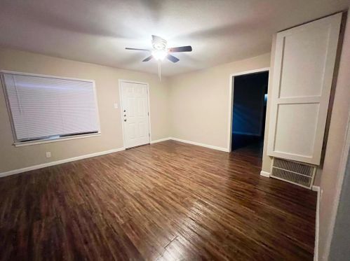 5433 Houghton Ave, Fort Worth TX  76107-6701 exterior