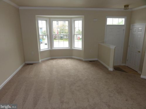 22 Crawford Dr, Charles Town WV 25414-6502 exterior